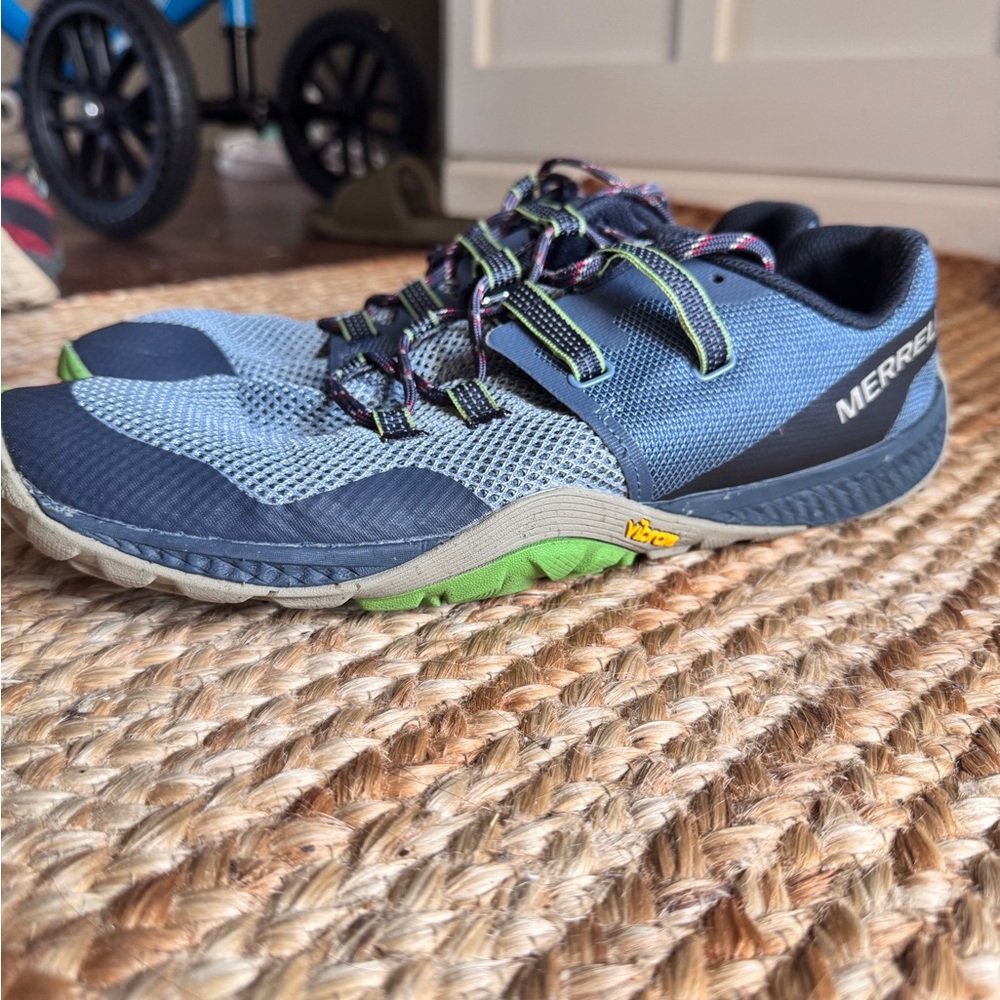 Merrell Trail Glove 6 Mens Blue and Green Shoes